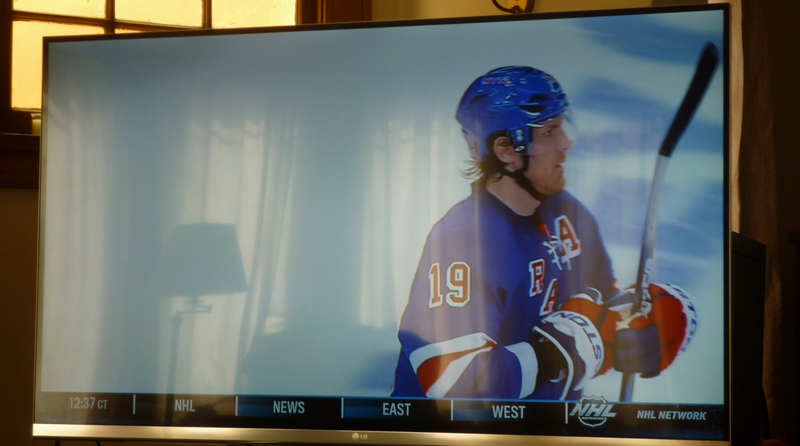 Illustration for article titled LG 55" Cinema 3D Smart TV Lightning Review Gallery